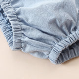 Bebe Shorts con blusa unicolor