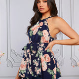 Maternidad Top halter con estampado floral con cinturon