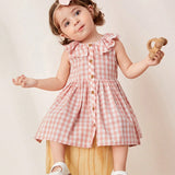 Cozy Cub Vestido de bebe nina con estampado de gingham, ribete de volantes y botones en la parte delantera