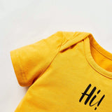 Cozy Cub Body grafico con letras para bebe recien nacido, 3 piezas, con bolsa