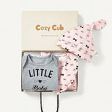 Cozy Cub Juego De Regalo Para Recien Nacida Nina Con Mameluco De Pie Cerrado Con Hombros Superpuestos De Manga Larga, Gorro Y Babero