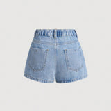 Short de mezclilla estilo Y2K lavado en azul claro con diseno de hebilla irregular para ninas preadolescentes para vacaciones de verano