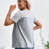 Camiseta de maternidad de manga corta con cuello redondo y diseno de patchwork a rayas, adecuada para atuendos casuales y holgados de verano