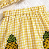 Conjunto De Dos Piezas Comodo Informal Para El Verano De Ninas Jovenes En Vacaciones De Verano, Plaid Con Correa Y Bordado De Sandia, Incluyendo Falda