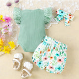 Conjunto de 2 piezas para bebe nina: top con mangas de volante y estampado de letras lindas y pantalones cortos estampados de plantas. Delgados y transpirables, ideales para verano.