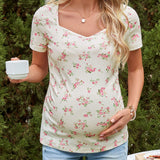 Camiseta De Verano De Maternidad Con Cuello De Corazon Y Estampado Floral De Manga Corta